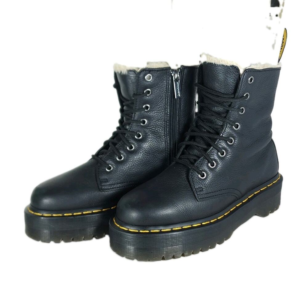 Dr. Martens Jadon Women's US8 Black Leather Faux Fur Lined 8 Eye Platform Boots